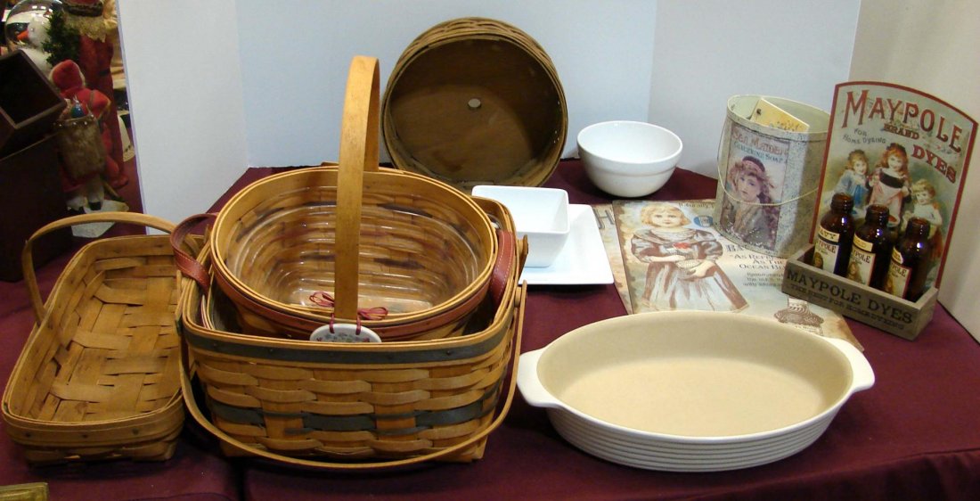 4 Longaberger Baskets, Pampered Chef Baker, ++: 4 Longaberger Baskets, Pampered Chef Baker, 3 pcs. white pottery, 4 hand painted sq. plates with Jamaican cocktails, decorative Maypole pcs.