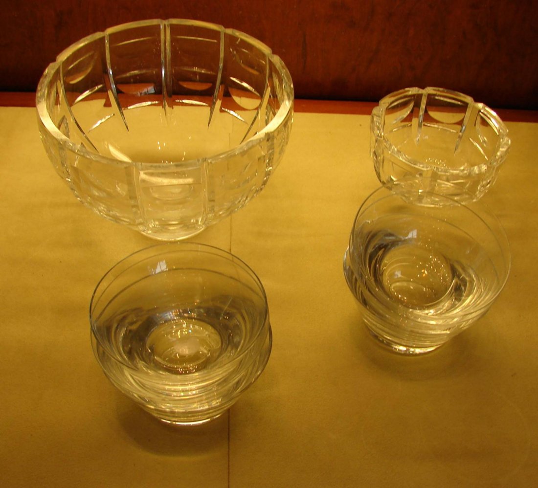 2 Orrefors Crystal Bowls & 6 Crystal 4.5 Bowls": 2 Orrefors Crystal Bowls & 6 Crystal 4.5 Bowls, no chips."