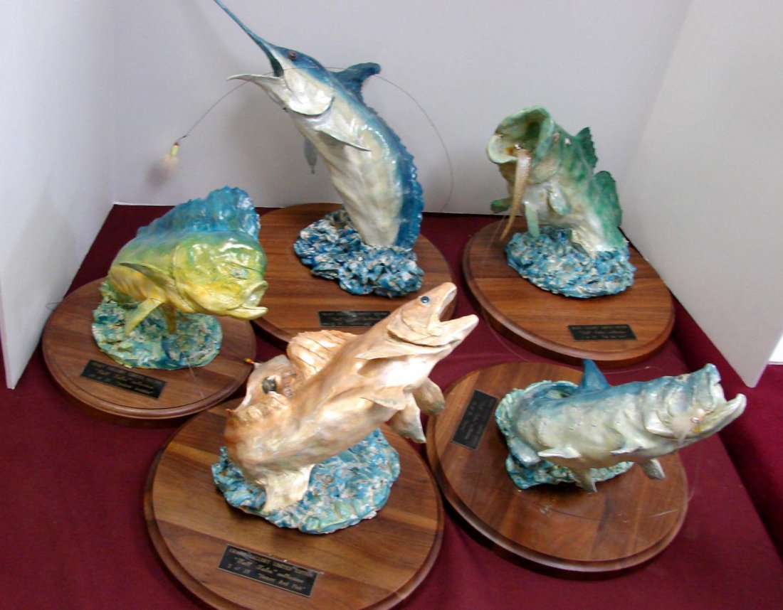 5 Mounted Fish by Grady Gallery Ltd. Eds.: 5 Mounted Fish by Grady Gallery Ltd. Eds. - Marlin, Bass, Yellow Dolphin, Tarpon and Sunset Red Fish. Total edition of each is 25.