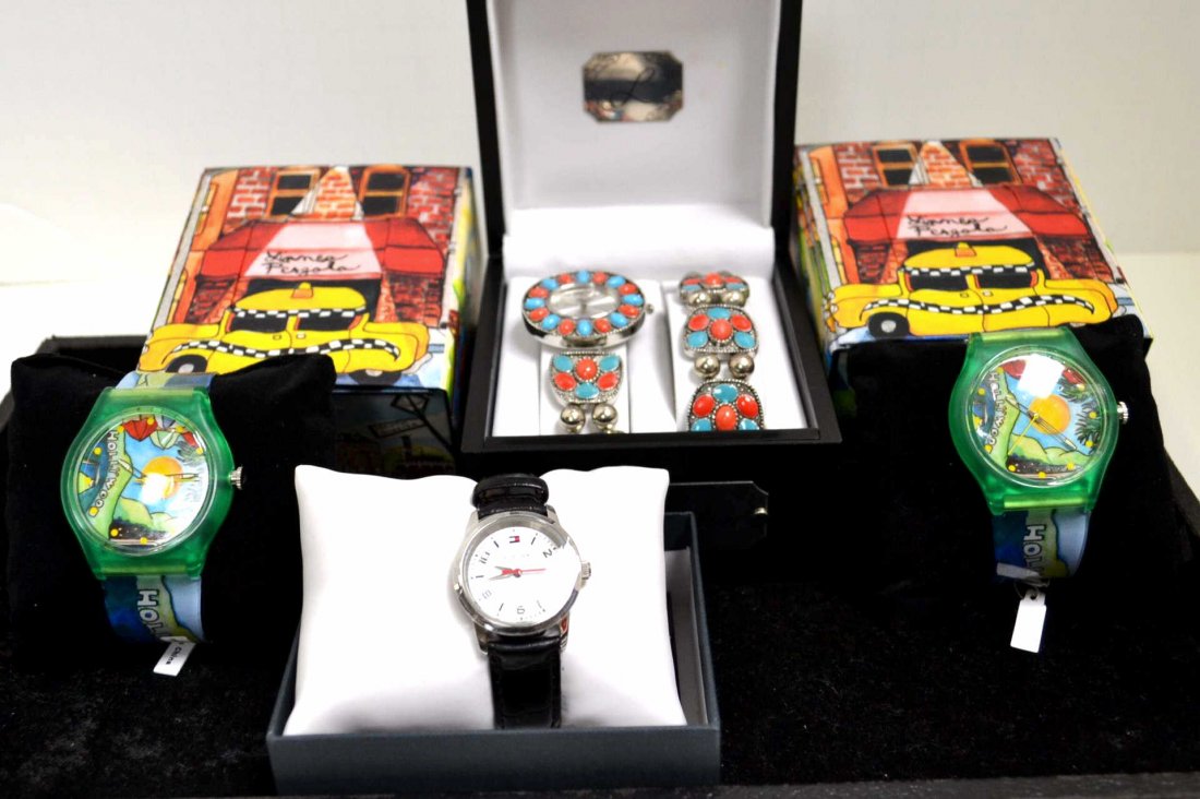 2 Linnia Pergola, Tommy Hilfiger, Lexington Watches: Lot of 4 watches; 2 Linnia Pergola, Tommy Hilfiger and Lexington. All NEW!