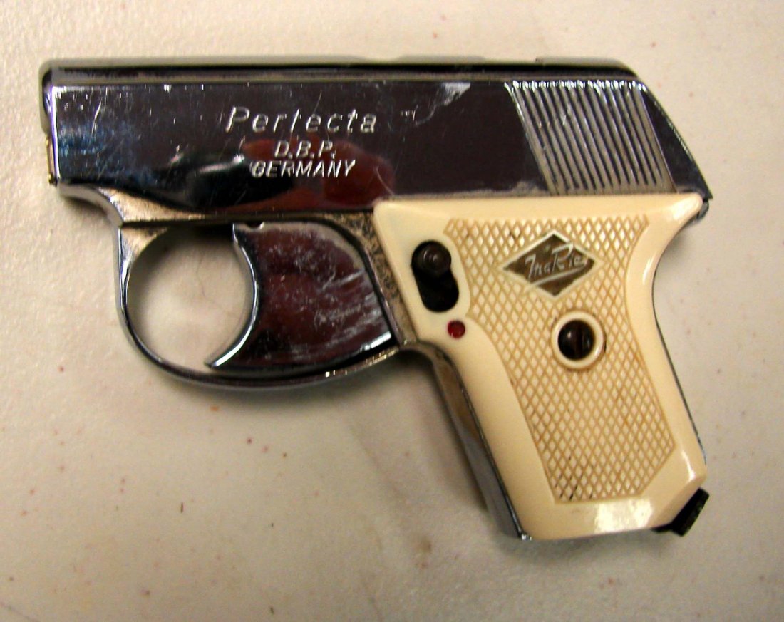 German Starter Pistol by Perfecta