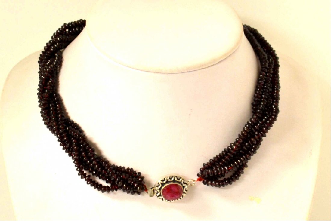 5 Strand Garnet Necklace: 5 strand garnet necklace, 640ct with 5mm beads and sterling clasp with opaque 10ct ruby.