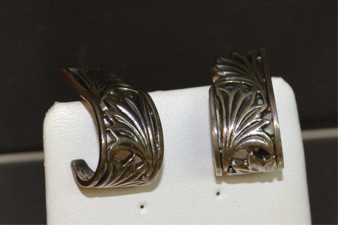 Sterling Acanthus Earrings Mignon Faget: Sterling Acanthus earrings by Mignon Faget, half hoops, 13mm in width for pierced ears.