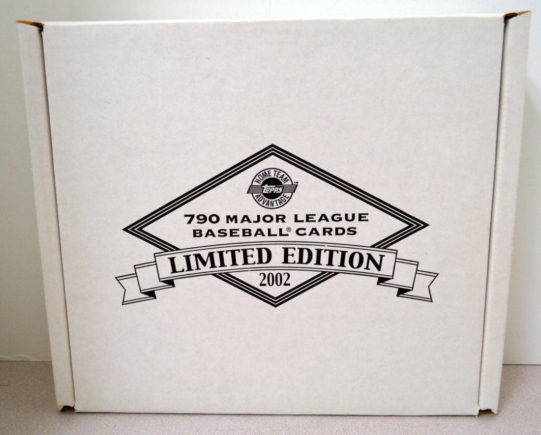 Sealed L/E 2002 Topps Major League Baseball Cards: Sealed 2002 Topps Prestigious Collection of Pros Major League Baseball Cards L/E (0726/1950) Set in Wooden Box