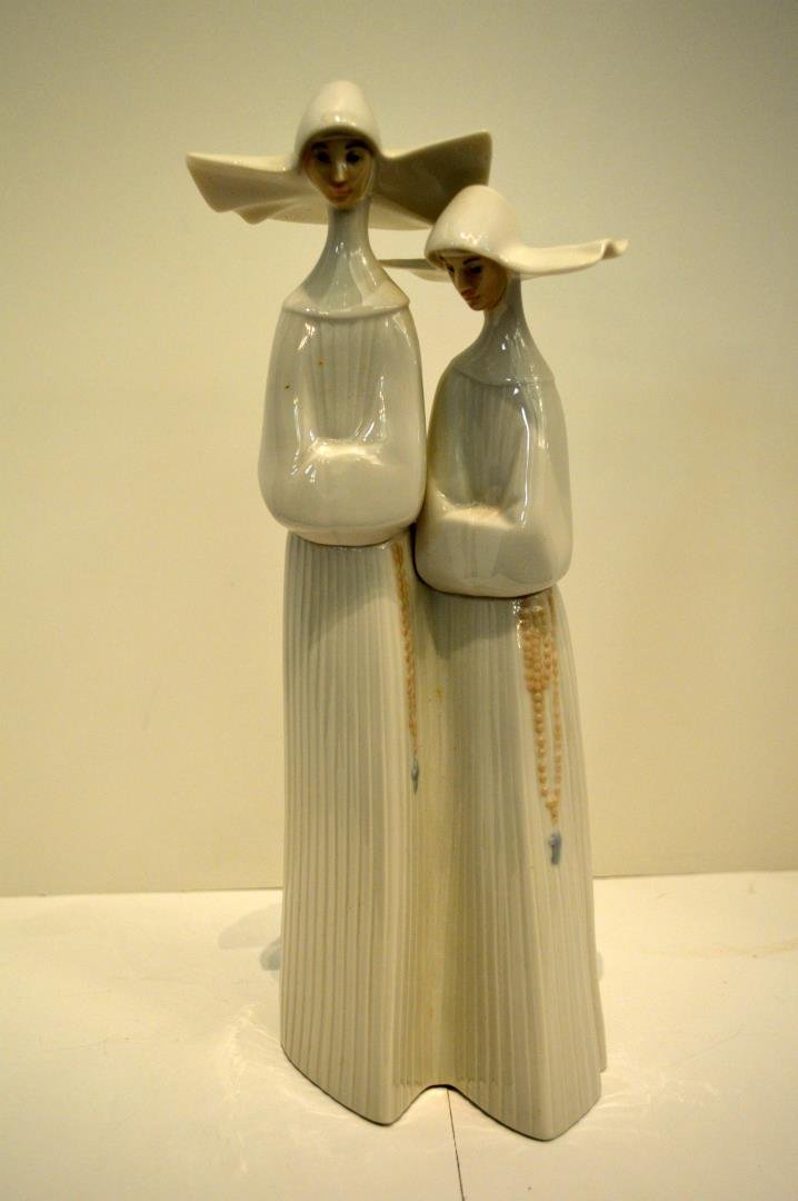Lladro Figure, Nuns: Lladro Figure, Nuns. #4611, issued in 1969, 13"h. with original box.