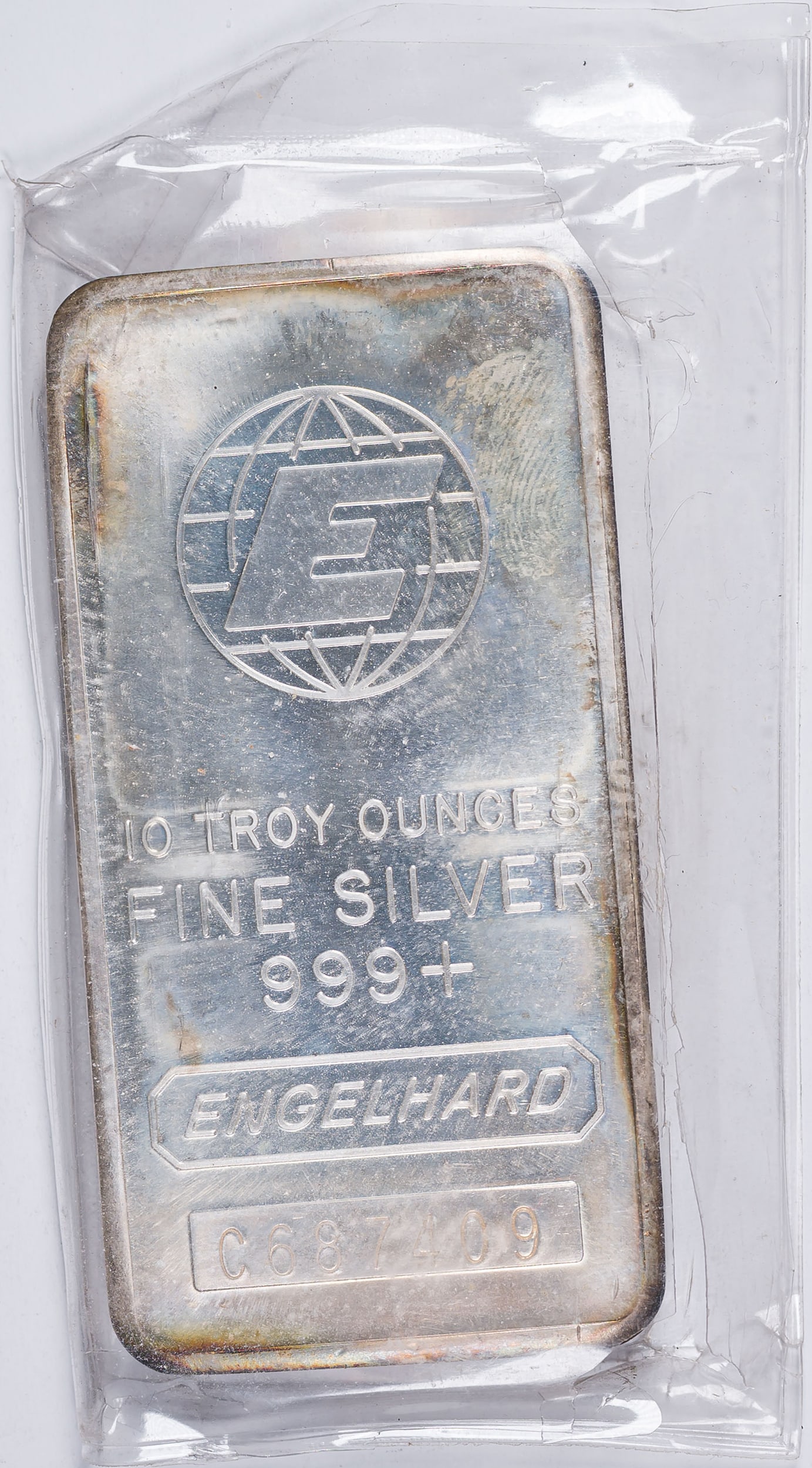10 Oz Englehard Silver Bar: .999 fine. Includes its original unsealed plastic.