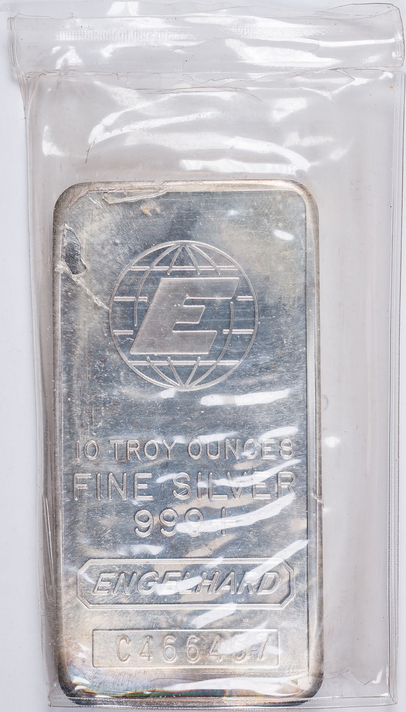 10 Oz Englehard Silver Bar: .999 fine. Includes its original unsealed plastic.