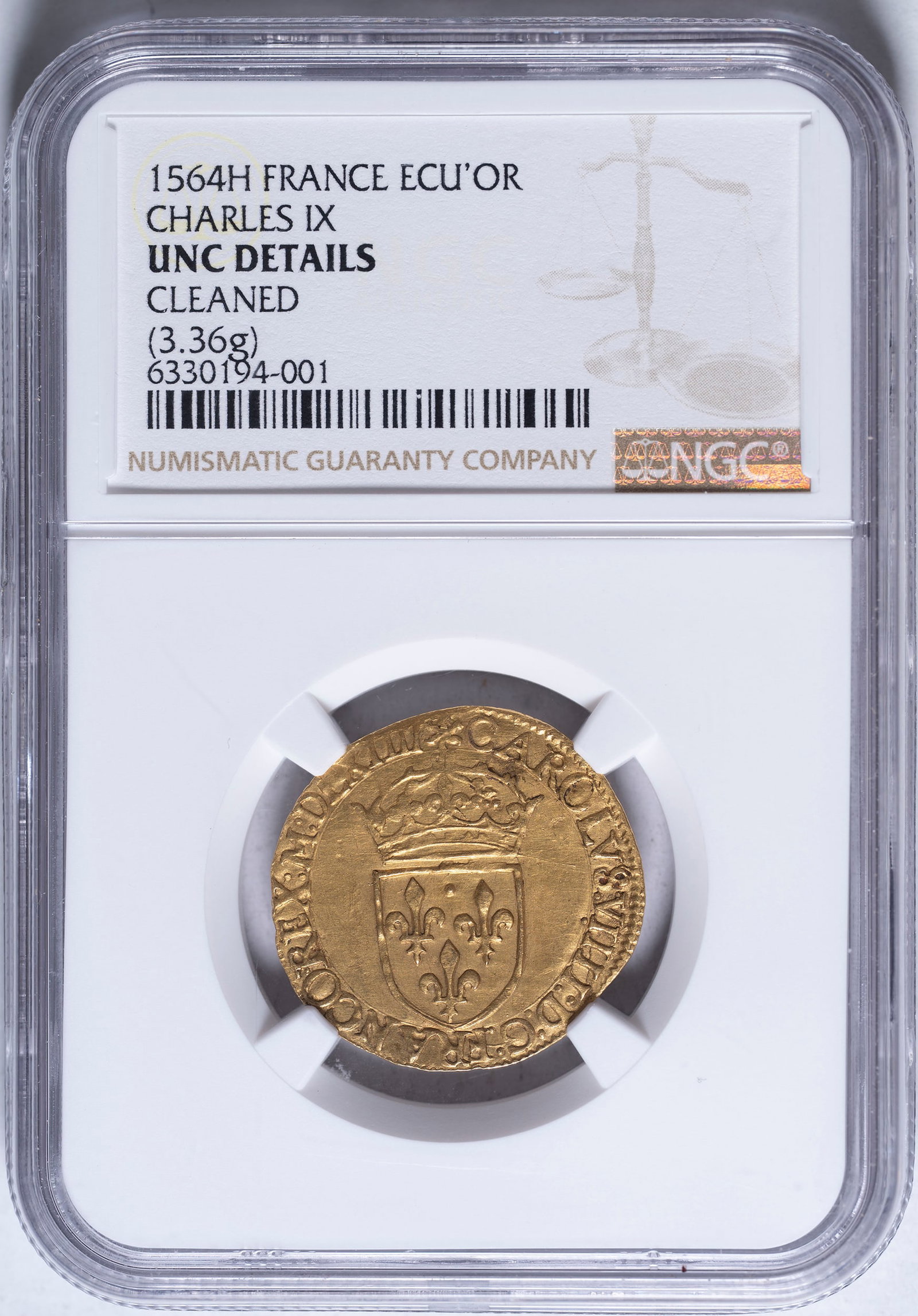 France. NGC UNC Details 1564 Ecu'or gold: The holder notes a cleaning but the coin now shows a quite natural appearance.