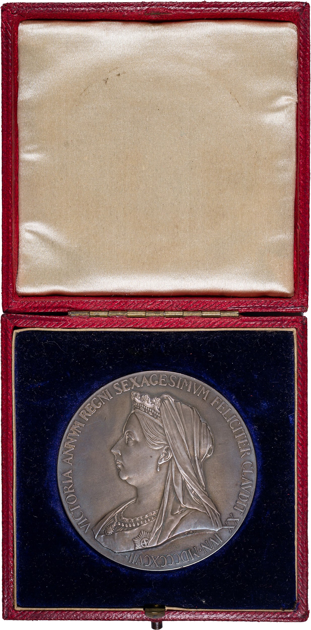AU 1897 British Victoria Diamond Jubilee Silver Medal: Basically as issued but with some light velvet rub. Housed in its original case.