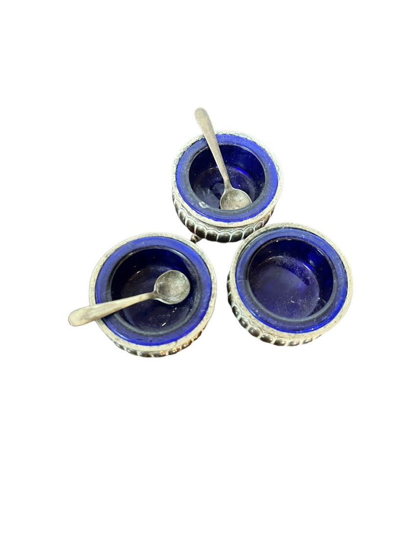 Set of 3 Cobalt Salt Cellars in Footed Silver-Plated Holders. (1 of 5)