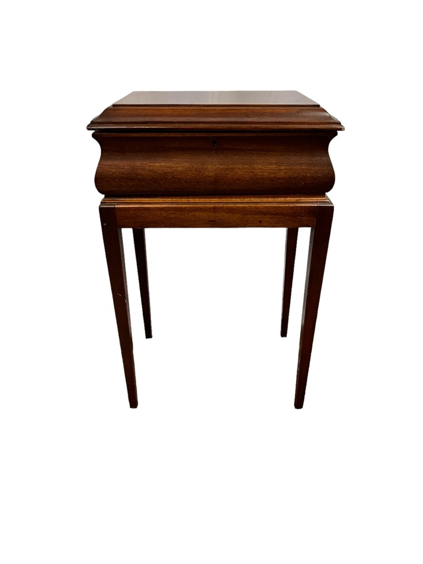 Vintage Brandt Mahogany Hinged Top Vanity Jewelry Box Table Stand (1 of 7)