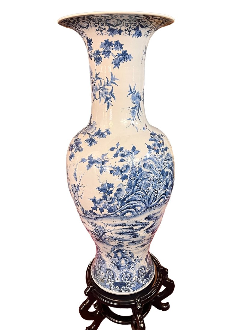 'TEMPLE' VASE #1 JAPAN SOMETSUKE BIRD DESIGN (1 of 10)