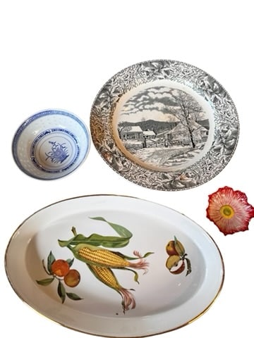 LOT OF 4 CERAMICS-PORCELAIN SERVEWARE PLATTER BOWLS DISH (1 of 8)