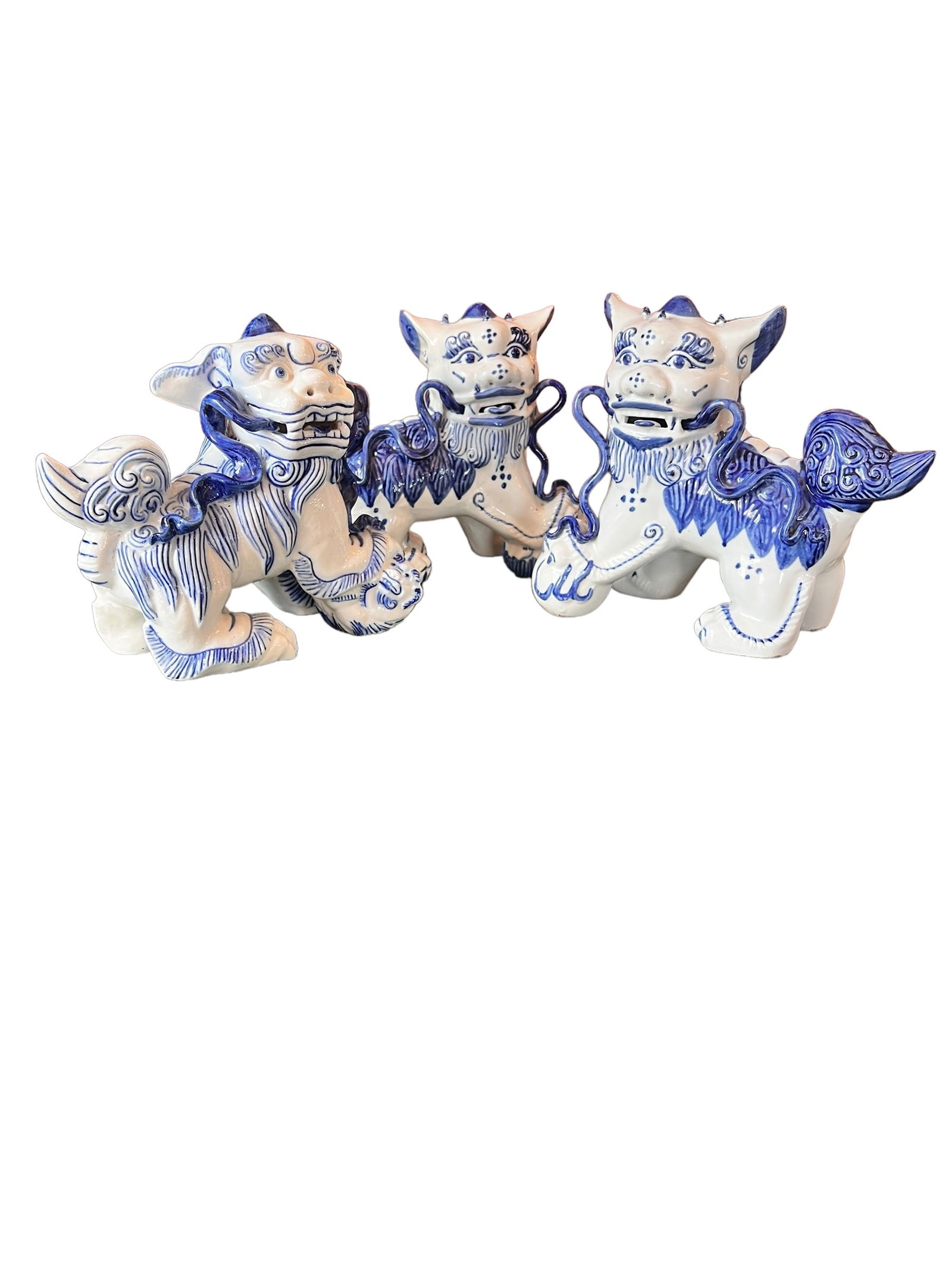 TRIO OF CHINOISERIE GUARDIAN LIONS (1 of 14)