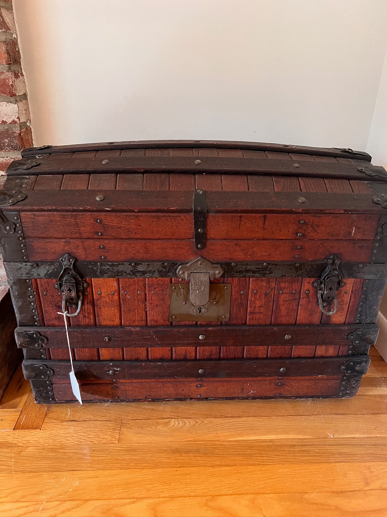 Antique Dome Top Steamer Trunk (1 of 5)