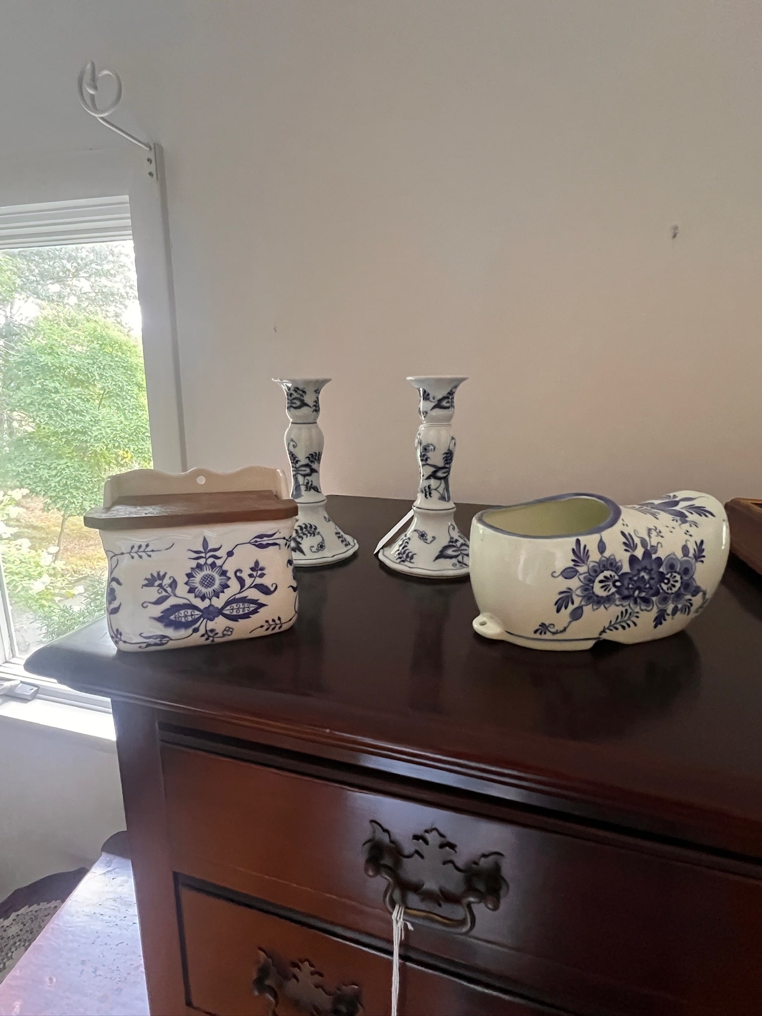 Lot of Blue and White Pottery Delft (1 of 6)