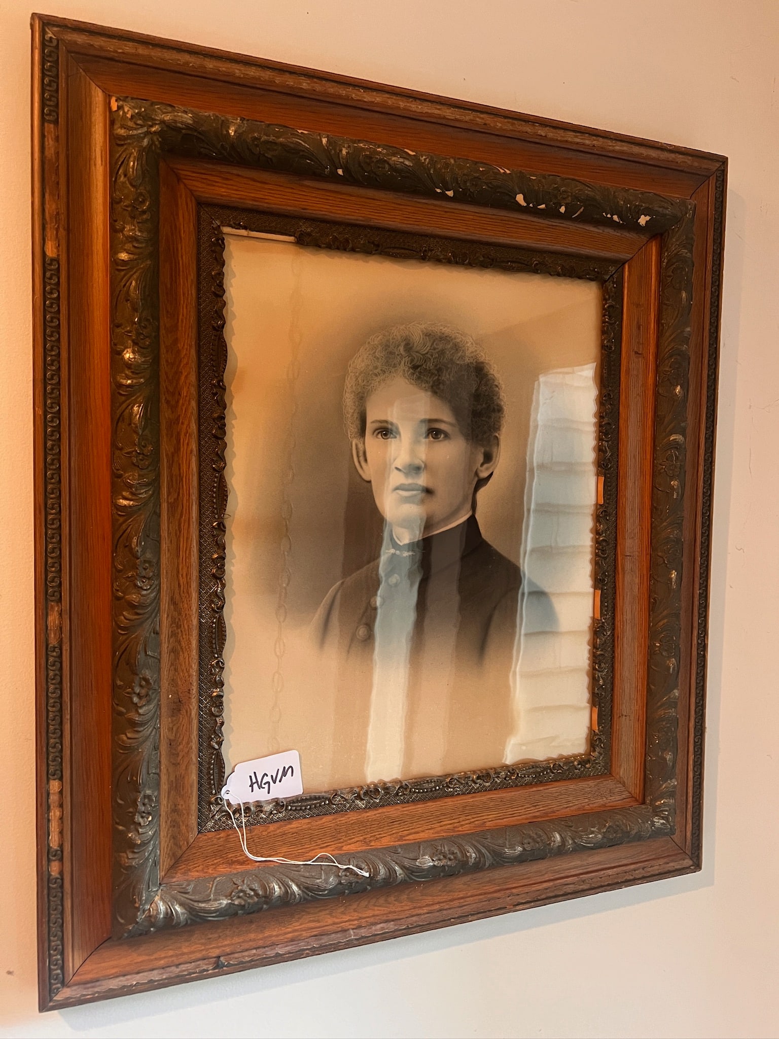 Pair of Victorian Framed Photographs (1 of 5)