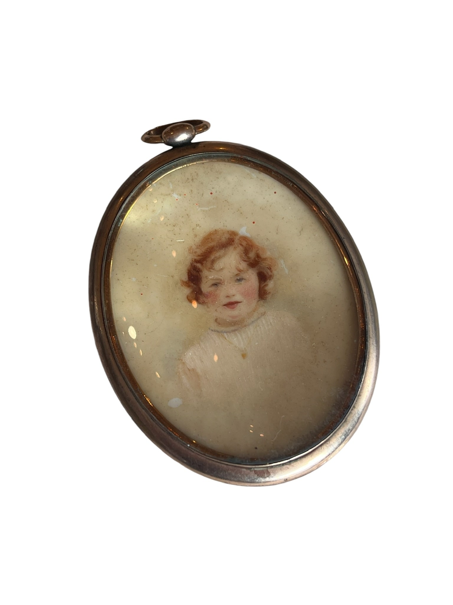 Antique Victorian (1837-1901) Painted Diminutive Pocket Photo Portrait: Antique Victorian Diminutive Pocket Painted Photo Portrait. Hand colored photograph of a child in gold tone frame. Beautiful detailing down to her necklace. Glass is slightly convex shape. Measures 3.