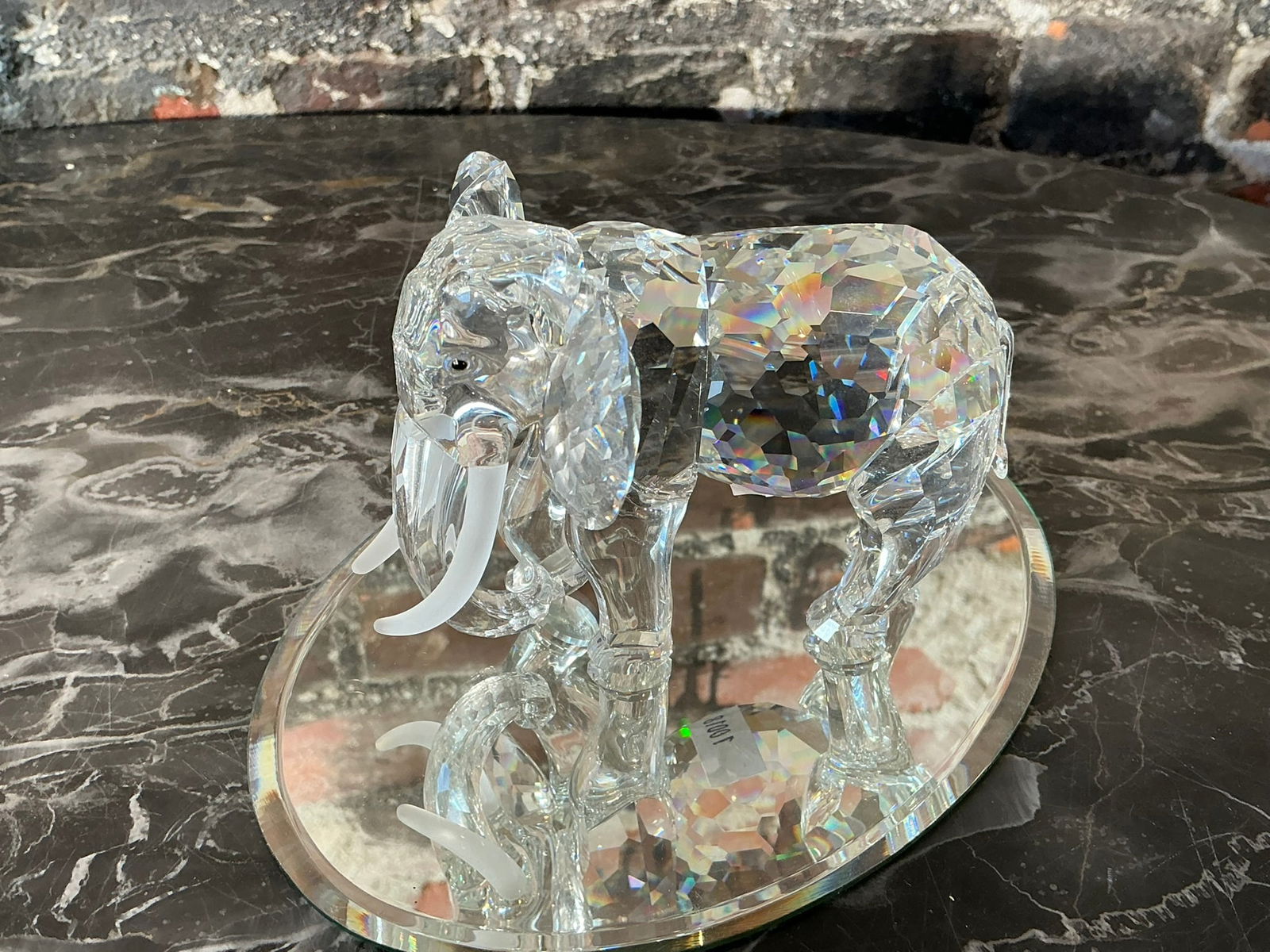 Swarovski Crystal Elephant (1 of 7)