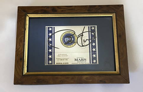 President Barack Obama autographed Air Force 1 M&M Pack: Autographs: President Barak ObamaMedium: AF1 M&M PAckSignatures: Black markerProvenance: Randall Pekinpaw collection (ex-secret service)