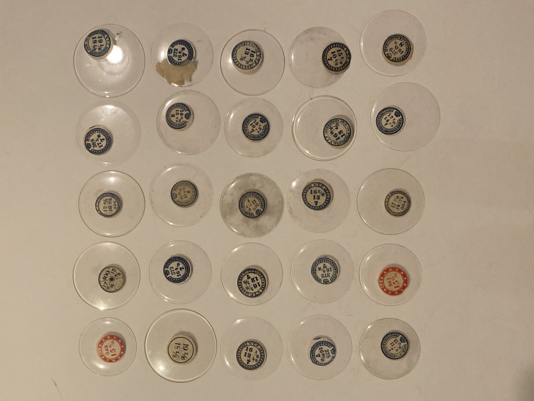 Antique Pocket Watch Replacement Crystals (12): Free of chips and scratches. Please see pics for size