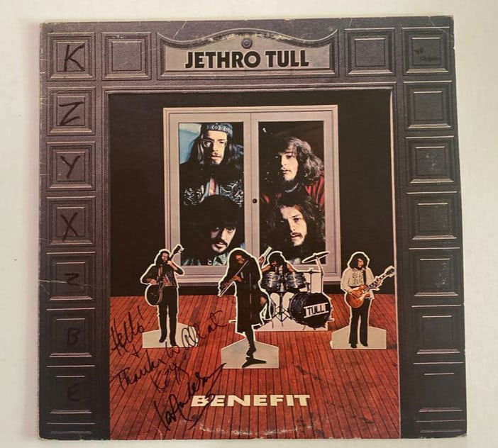 Ian Anderson Signed Jethro Tull Record Album - Nov 24, 2024
