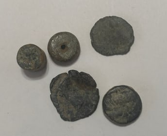 Ancient Mediterranean Shipwreck Found Coin