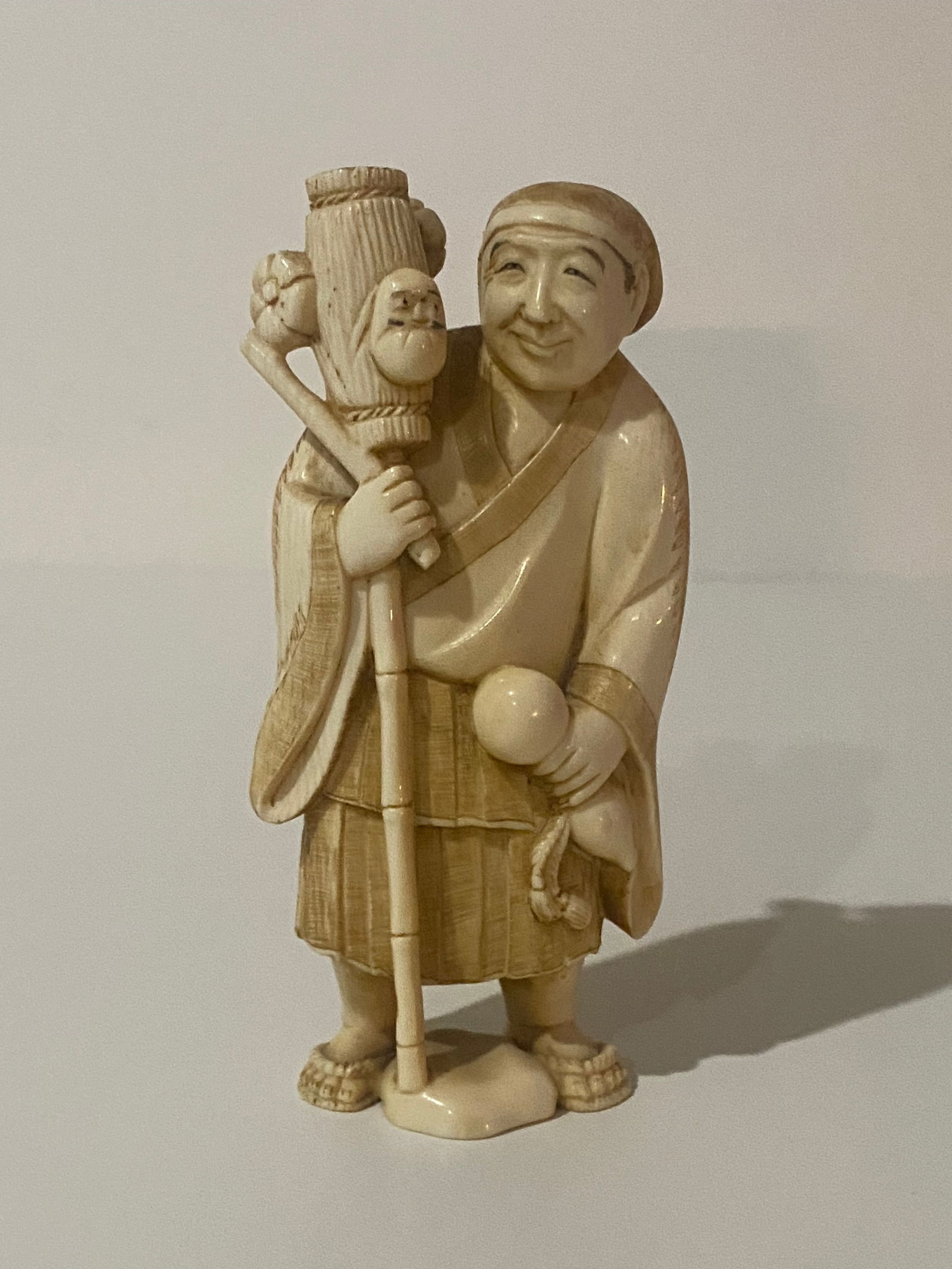 Antique Japanese Netsuke Statue (1 of 3)