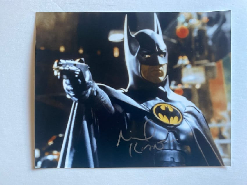 Michael Keaton Autographed Batman Movie Photo (1 of 1)