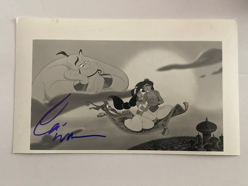 Robin Williams Autographed Alladdin Movie Photo (1 of 1)