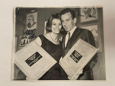 Sophia Loren Maximillian Shell Autographed Photo