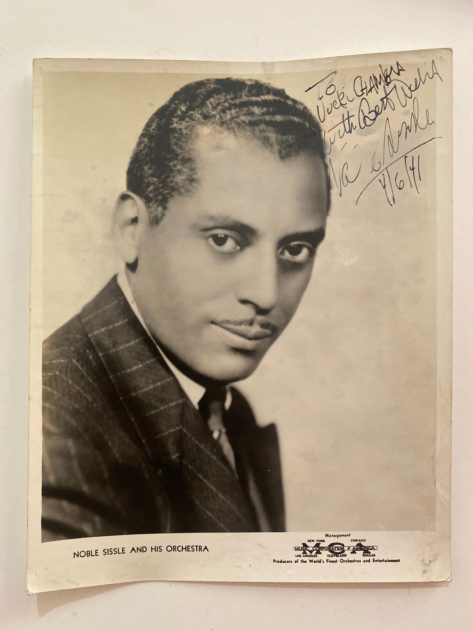 Noble SIssle autographed photo (1 of 1)