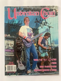 Grateful Dead Autographed Unbroken Chain Magazine