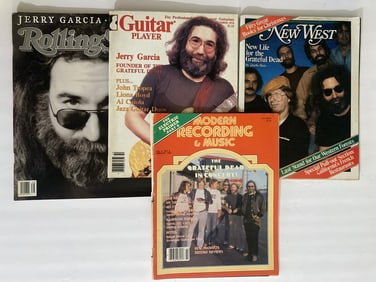 Jerry Garcia & The Grateful Dead Magazine Lot