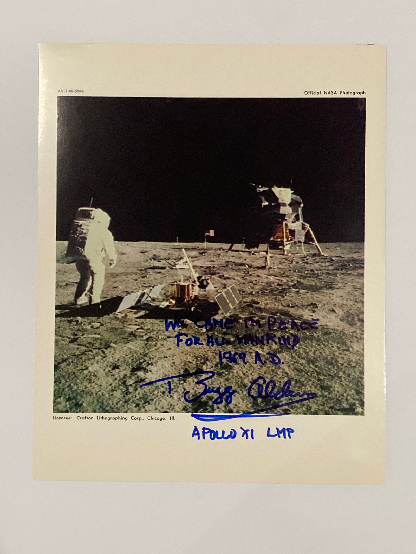 Buzz Aldrin Autographed Apollo 11 Photo (1 of 2)