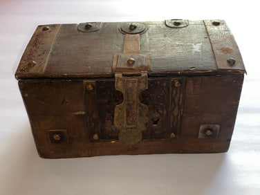 18th Century Colonial American Lock Box