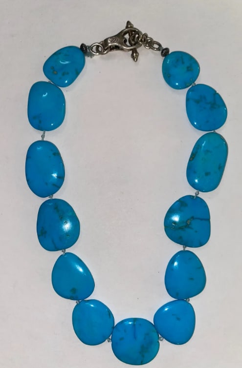 Vintage Native American Turqouise Necklace: 18”