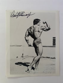 Arnold Schwarzenegger autographed photo