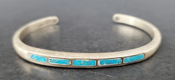 Antique Zuni Native American Sterling Silver Turquoise Bracelet