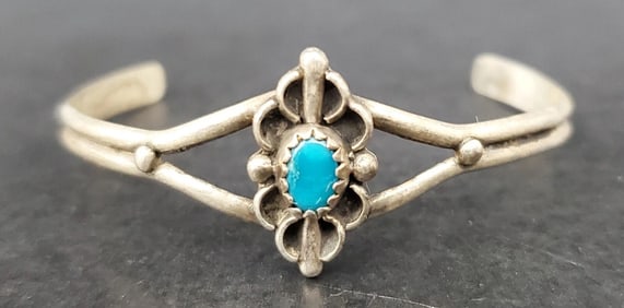 Antique Native American Sterling Silver Turquoise Bracelet