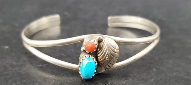 Antique Native American Sterling Silver Turquoise Bracelet