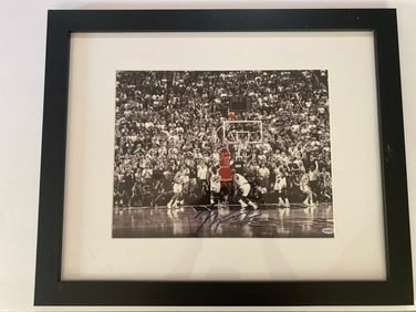 Michael Jordan Autographed Photo with COA