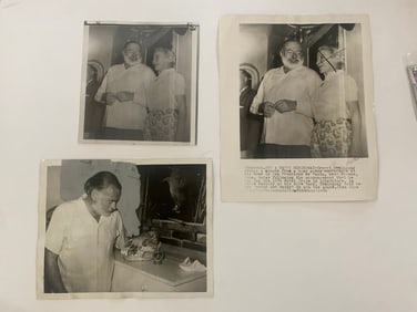 Ernest Hemingway, original newspaper press photos