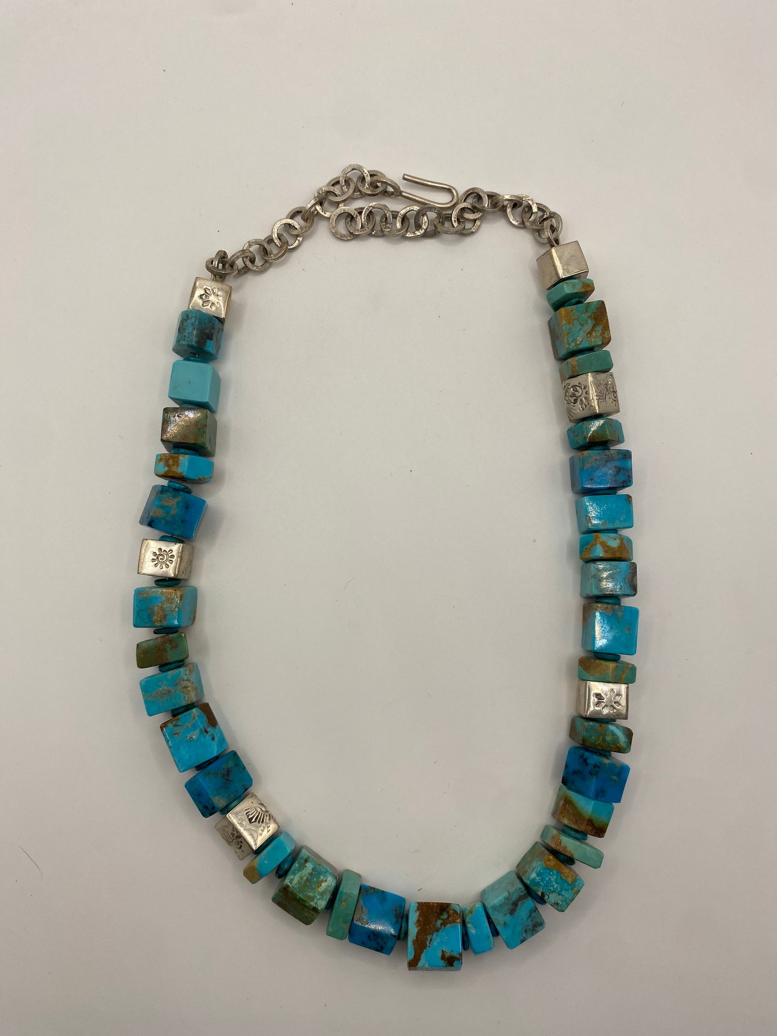 Vintage Native American Turqouise Necklace (1 of 1)