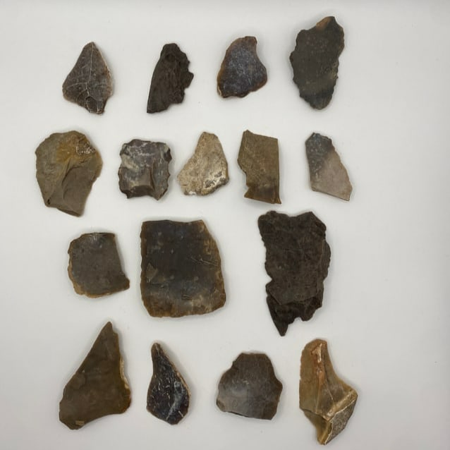 Ancient Native American Stone Tool Lot: Provenance: From a private collection formerly held in a Mendocino County, California museum , later retained in private ownership.