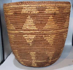 Antique Northwest Coast Klckitat Native American Basket