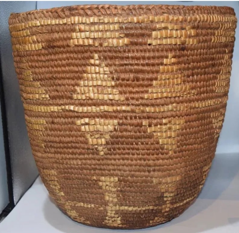 Antique Northwest Coast Klckitat Native American Very Large Basket (1 of 5)