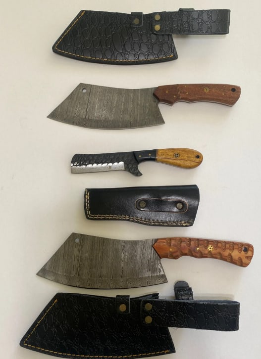 Vintage Knife Lot (1 of 3)