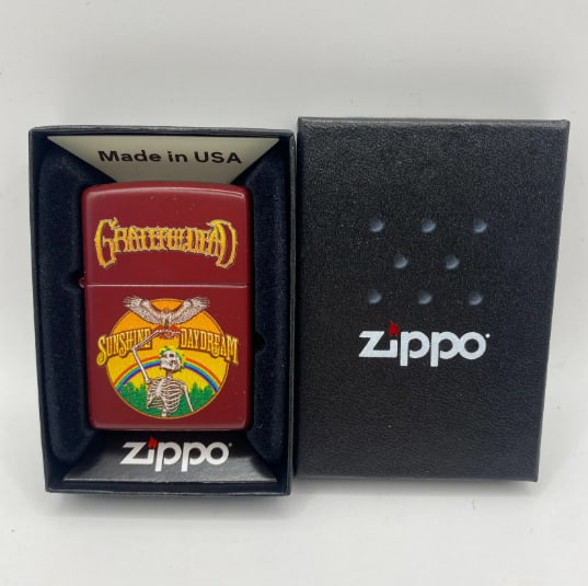 Grateful Dead Sunshine Daydream Zippo Lighter: Vintage Grateful Dead Zippo lighter