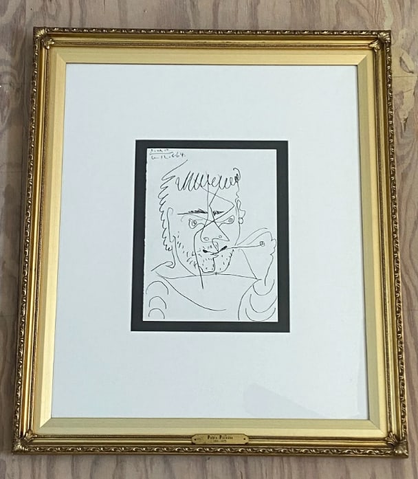 Pablo Picasso 1965 Pour Daniel Plate Signed Stone Lithograph: This 1965 lithograph, Pour Daniel, is a hand-signed dedication piece that highlights Picasso’s personal relationships within the art world. The work features the fluid, spontaneous lines that define